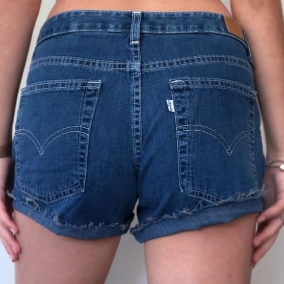 LEVIS SHORTS - Picture 5 of 6